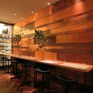 カウンター席（電源有）　おひとり様人気♪