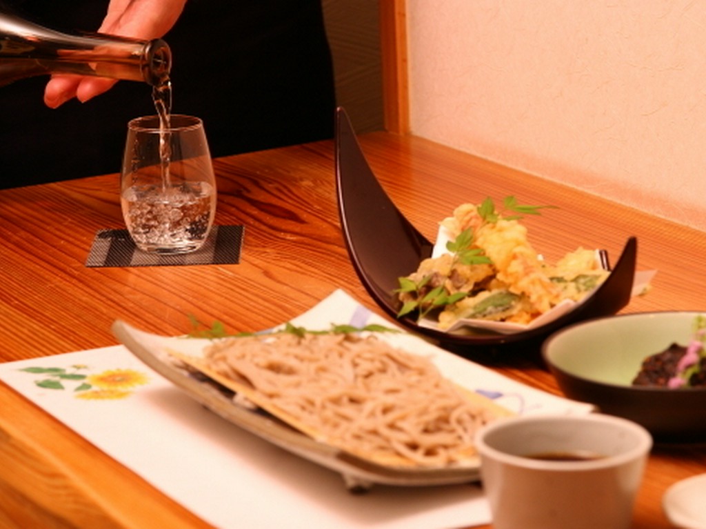 当店自慢！香りと喉越しにこだわった信州産の『手打ち蕎麦』