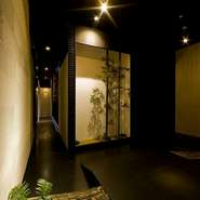 高級感あふれるエントランスは、気分を上げてくれます。