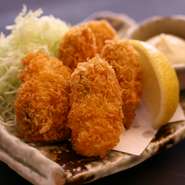 濃厚でジューシーな広島県産の牡蠣を使用