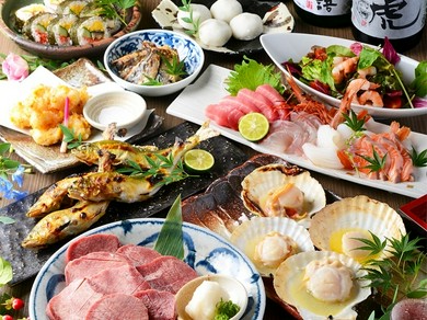 お得な飲み放題付きコース2980円から多彩にご用意しております。お客様のシーンに合わせてお楽しみ下さい。