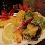とても甘味のある、ずわい蟹を贅沢に天婦羅にしてみました。