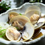 塩ベースのあさり出汁、風味が良く、プリッっとした身がとても美味。