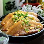 ガッツリお肉！　御飯が欲しくなります。
