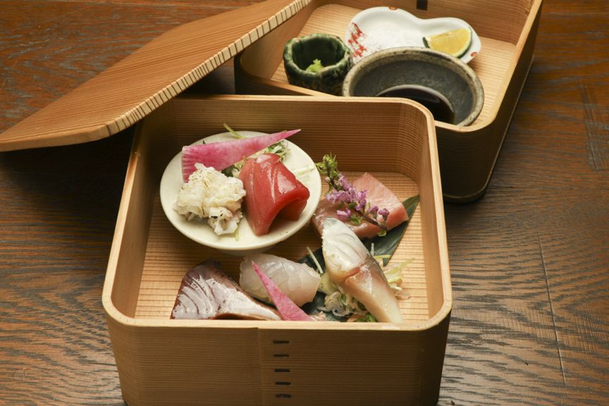 旬のお刺身の盛り合わせ