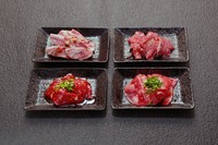 選べるお肉（上カルビ・上ロース・ハラミ・もみタン）から一品お選びください。　　セット内容⇒御飯（大盛・おかわりOK）スープ・キムチ・焼き野菜・鶏肉・豚肉・ウインナー