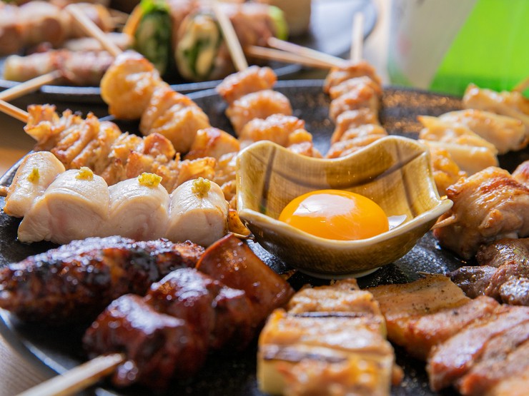 焼き鳥桃太郎 Jp 天文館 ベイサイド 焼鳥 串焼き の料理 店内写真 ヒトサラ 焼き鳥桃太郎 Jp 天文館 ベイサイド 焼鳥 串焼き の料理 店内写真 ヒトサラ