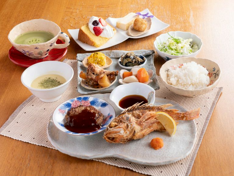 桃ランチ