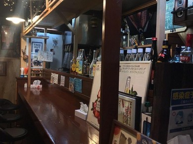 お一人様でも安心してお食事していただけます。