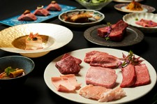  
記念日や大切な方とのお食事に最適のプレミアムコースです。