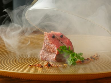 赤・白・スパークリング…。料理に合わせてワインを楽しむ