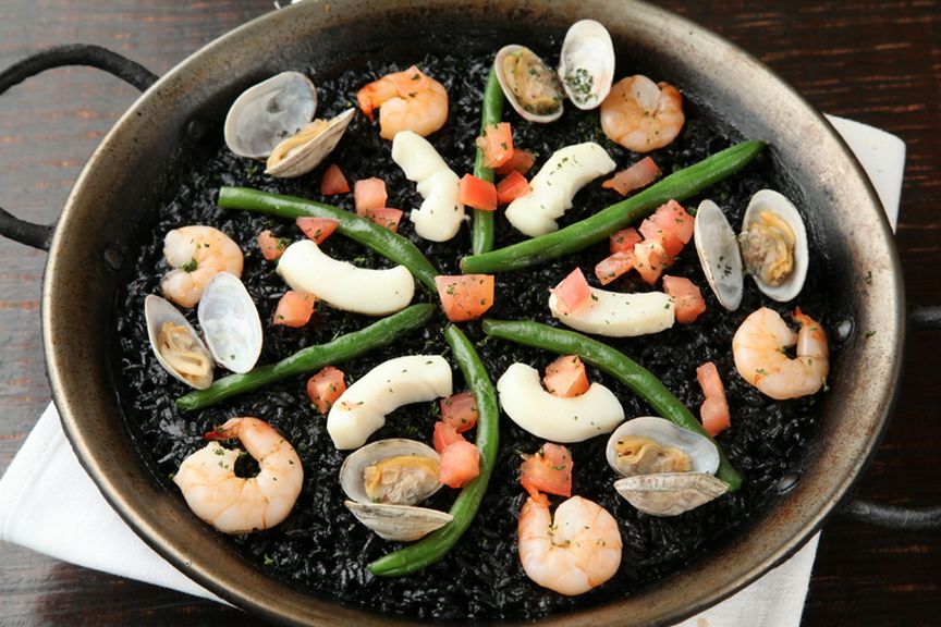 イカ墨のパエリア