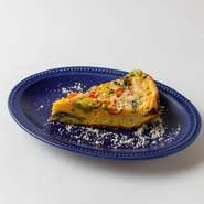 旬の野菜を用いて作られたフリッタータは野菜の栄養を逃すことなく、そのすべてを玉子にとじこめました。