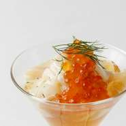 ディルの香りに包まれた、帆立と柔らかなかぶの爽やかなクリームマリネです。