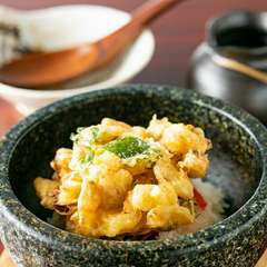 試行錯誤の末生まれた人気メニュー『石焼き天丼』