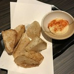 揚げ物だけど何個でも食べられる、さっぱり仕立てのほっくほくの長芋フライです。定番の人気商品です。