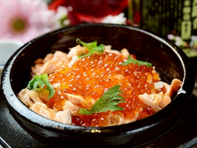 多彩な料理を食べられる飲み放題付きのコース料理