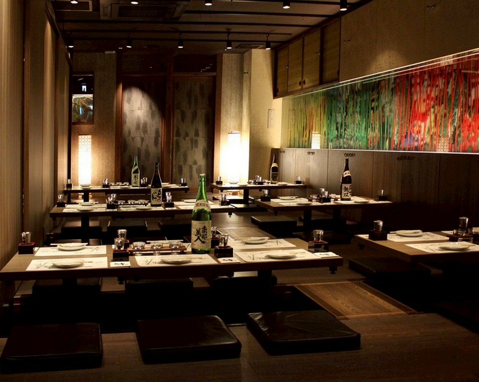 12時から営業中！