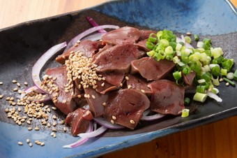馬レバー刺し　
