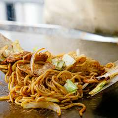 生麺使用で風味が違う！『焼きそば』