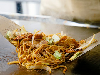 生麺使用で風味が違う！『焼きそば』