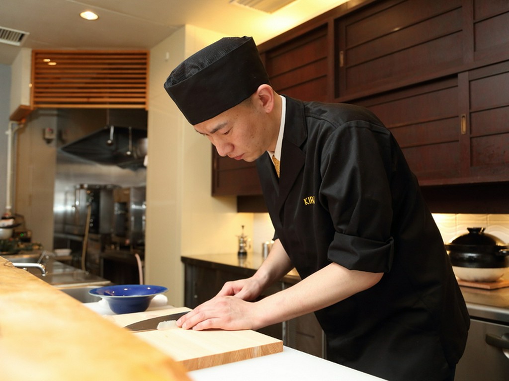 職人技を目の前で。大人の贅沢を満喫