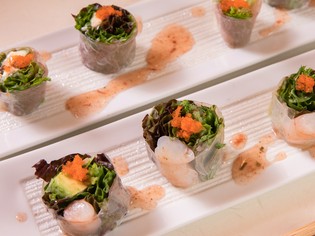 フレッシュな野菜を包んだ『生春巻き』