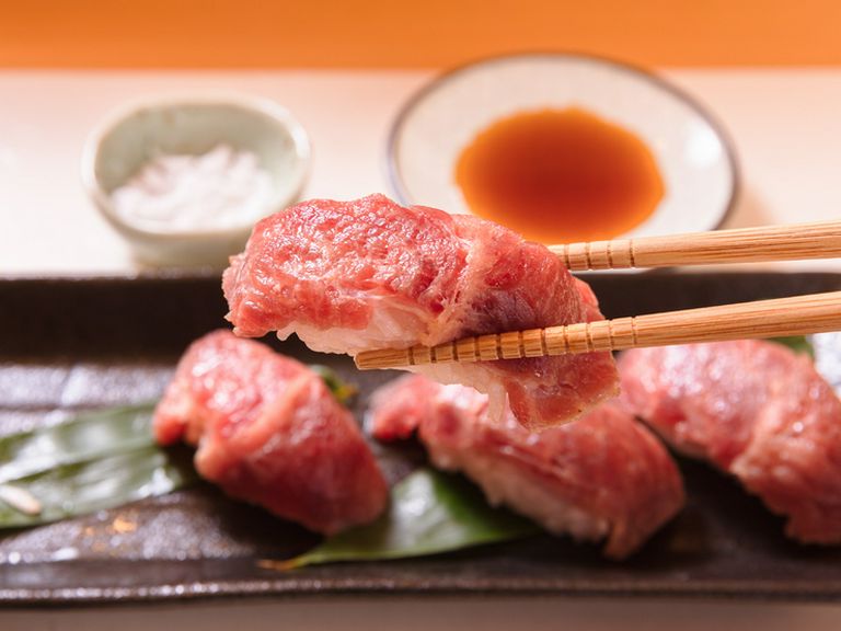 1品目としてもオススメ『宮古牛の炙り握り』