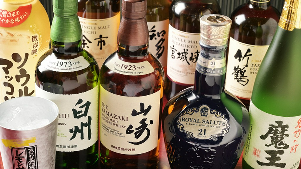 希少な焼酎や日本酒に出合える。和モダン空間で各種宴会