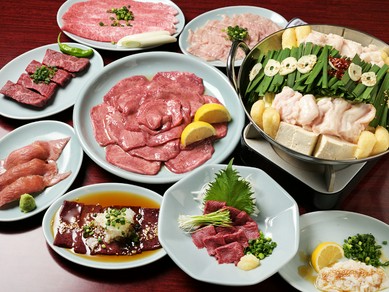 厳選した黒毛和牛の焼肉、鮮度抜群のホルモンが自慢！