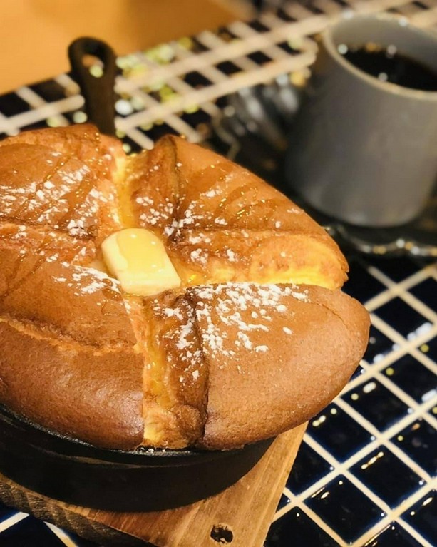 広々落ち着いた空間とこだわりの料理