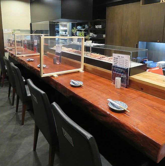 カウンター席がある