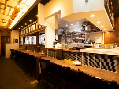 大切な人と味わい深い料理を囲み過ごす、充実したひととき