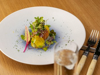 本格フレンチを気軽に満喫できる『ランチ3800円コース』