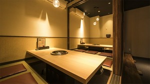 0004045726U1.jpg