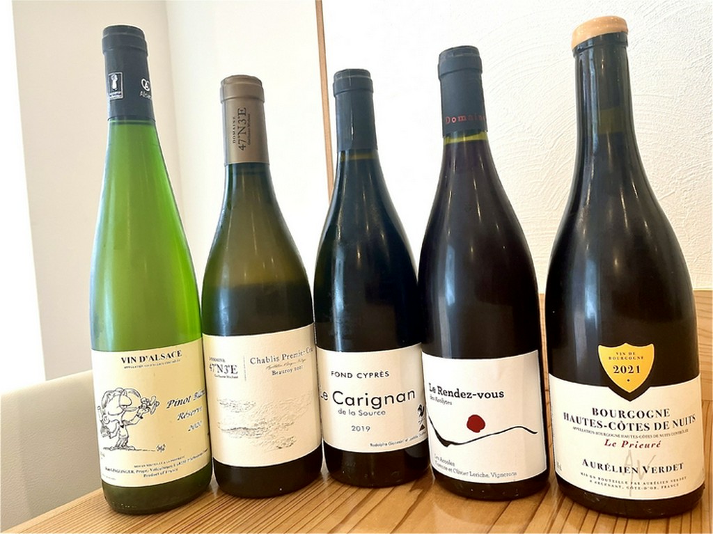 自然派ワインを中心としたラインナップ