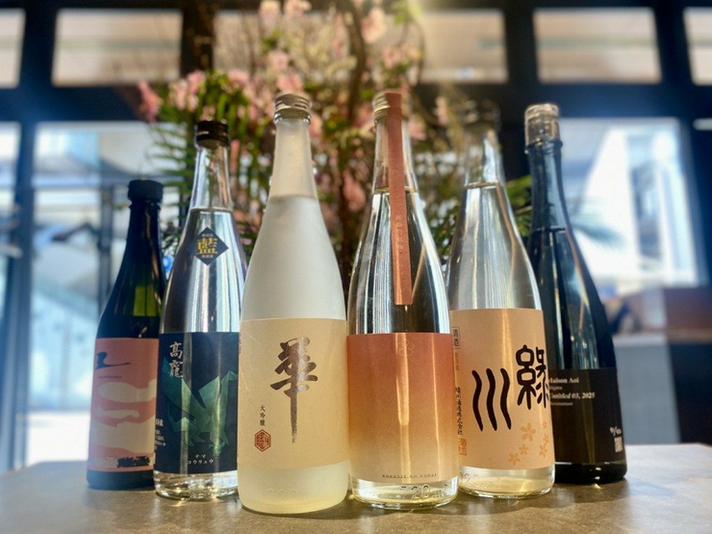 新潟県の地酒を各種取り揃えております。