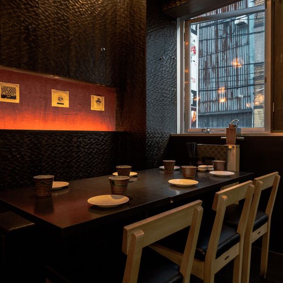 木の温もり溢れるアットホームな空間で大人女子会!