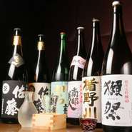 和×洋のお料理をご提供する当店だからこそ、ドリンクも種類豊富◎25種以上ある人気銘柄や季節限定酒の日本酒は、通好みのラインナップ。ビール、焼酎、カクテル、ワインを含めた300種以上からお選びいただけます。
