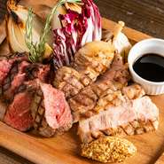 人気のグリルを盛り合わせで。総量420gで3、4名様に人気のプレート。