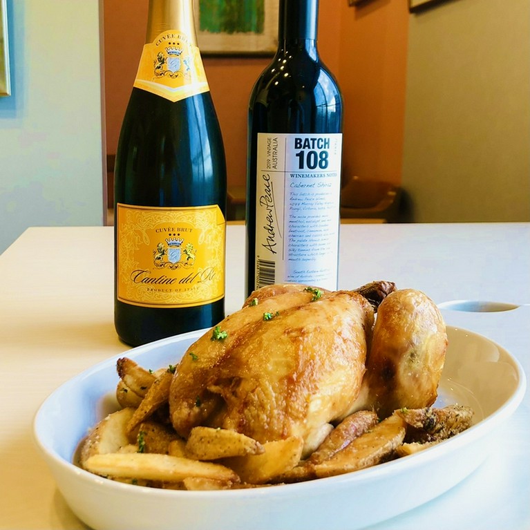 ワインと丸鶏