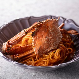 ワタリ蟹の濃厚トマトソース