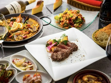 ワンランク上の贅沢を楽しめる、スペイン料理のフルコース！
記念日や特別な夜にぴったりのコースです。