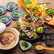 海と山の幸を盛り込んだ皿鉢で乾杯！鮮魚のお造りに細巻き、旬菜の小鉢を囲む自慢のコース料理です。