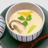 ・カキフライ
・本日の小鉢
・ご飯
・赤出汁
・香の物