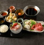会食・接待・など、大事なお集まりのお食事に
鮮魚のお造りや天婦羅に近江牛のすき焼き小鍋をお付けします
