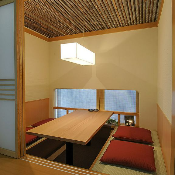 掘りごたつ席の個室