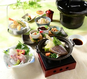 ご家族、ご友人との集まりに。