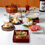 春の味覚の前菜に、お造里、天麩羅をご用意。近江牛の豆乳小鍋、季節のデザートまで、春を味わう会席。