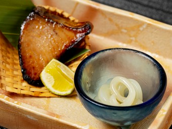上品な味わいを堪能できる『ハガツオの幽庵焼き』